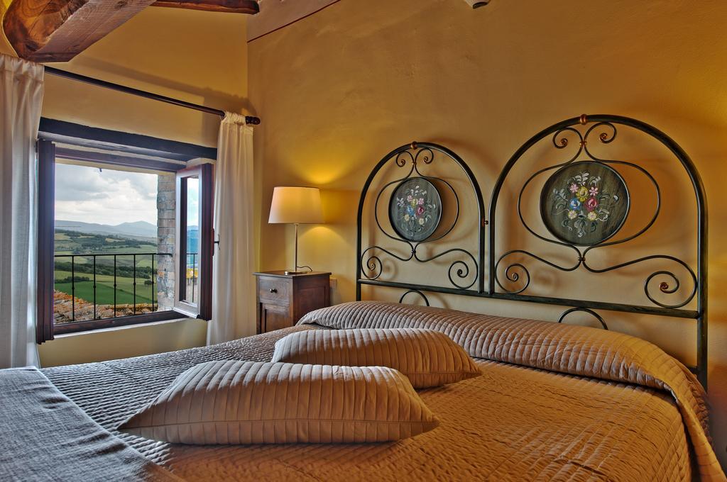Antica Locanda Пиенца Экстерьер фото